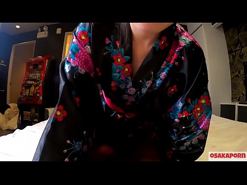 ❤️ Vajza e re cosplay pëlqen seksin deri në orgazmë me një shiringë në një kalorës dhe një blowjob. Vajzë aziatike me pidhi leshtore dhe cica të bukura me kostum tradicional japonez në video amatore që tregon masturbim me lodra qij. Sakura 3 OSAKAPORN. ❌ Video seksi në sq.nastypornpics-com.ru
